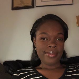 Meet your Posher, Lashika